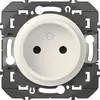 Image de Prise sans terre Dooxie, LEGRAND, blanc
