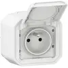 Image de Prise étanche LEGRAND IP55, 2 pôles + terre, 16 A, blanche