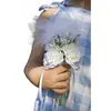 Image de Bouquet de cortège Roses et Plumes 20x10cm avec ruban