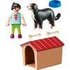 Image de PLAYMOBIL Chien de ferme avec niche, 70136