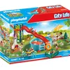 Image de PLAYMOBIL City Life 70987 Fête de la piscine avec toboggan