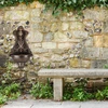 Image de Fontaine murale Relaxdays, lavabo d'extérieur au look rétro, robinet et vasque, à suspendre, dimensions : 66 x 37 x 19,5 cm, bronze