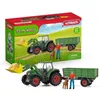 Image de Tracteur et remorque, Coffre schleich avec 1 tracteur, 1 rremorque, 1 figurine humaine articulée, 1 figurine chien, pour enfants - Neuf