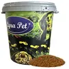 Image de 10 kg de graines de lin Lyra Pet® dans un contenant de 30 L