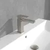 Image de Robinet à levier unique pour lavabo, modèle Architectura Square, de Villeroy & Boch