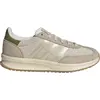 Image de Adidas Sneakers 077-52533736931667 in BEIG CLARO color size 39 1/3