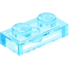 Image de 1 pièce LEGO, part c. 3023 en Trans Light Blue