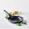 Image de [GREENPANCC009041-001] Poêle à frire Greenpan Essence avec revêtement antiadhésif en céramique - sans (28 cm)