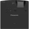 Image de Panasonic PT-VMZ7STBEJ Projecteur à courte focale avec 7000 lumens et une qualité d'image brillante pour les affaires et les expositions en noir
