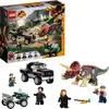 Image de LEGO 76950 Jurassic World Triceratops attack, Voiture-jouet avec figurine de dinosaure et 4 minifigures, jouet pour enfants à partir de 7 ans
