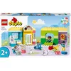 Image de LEGO 10992 DUPLO Le plaisir de jouer à la crèche, jouet éducatif pour les jeunes enfants de 2 ans et plus, set de briques et 4 figurines, y compris l'institutrice de maternelle