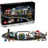 Image de LEGO Icons Express de Noël - Set comprenant 3 wagons, 16 rails, un quai, 4 figurines et une figurine d'ours polaire - Cadeau de train miniature pour adultes - Décoration à monter soi-même pour le salon - 10361