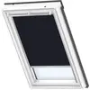Image de Store VELUX occultant manuel bleu foncé DKL M04
