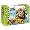 Image de Garage de stationnement avec voitures, ascenseur et station-service