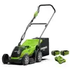 Image de Greenworks   Tondeuse À Batterie 40v 35cm Poussée   2 Batteries 2,0ah   Largeur De Coupe 35cm   Autonomie Jusqu'à 51 Minutes   Silencieuse Et Écologique