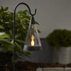 Image de Star Trading Lanterne solaire à LED Lanterne de jardin verticale suspendue ou comme fiche de jardin