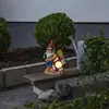 Image de Figurine solaire à LED « Gnomy », un nain avec une bouée de sauvetage
