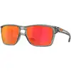 Image de Oakley Homme Oakley OO9448 SYLAS 944832 Lunettes de soleil O_matter Gris Prizm Rubis Carré Normale Prizm
