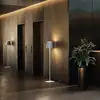 Image de Lampadaire Poldina Blanc 230V avec prise Lampadaire 28x150cm Design Moderne en Aluminium
