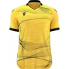 Image de Maillot Macron Wyvern Eco à manches courtes pour homme - Jaune / Noir