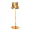 Image de Lampe de table LED Poldina Pro Red Gold Leaf Craquelè rechargeable et dimmable avec batterie jusqu'à 12 heures