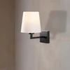 Image de Opviq, applique murale avec structure métallique, noir et blanc, 18 x 24 cm, hauteur 30 cm, E27 max. 40 W, IP20 | Un design élégant pour les hôtels et les intérieurs modernes.