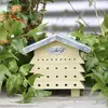 Image de Abri abeilles en bois