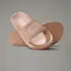 Image de The North Face Base Camp Slides Iii Pour Femme Cafe Creme-evening Sand Pink Taille 36 female