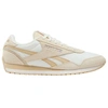 Image de Chaussures Reebok Classic AZ Femme coloris craie/beige/gingembre 38.5 100245202