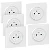 Image de Lot de 5 prises avec terre complet Dooxie, LEGRAND, blanc