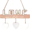 Image de Suspension en Bois "LOVE"