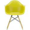 Image de Vitra - Fauteuil Eames Plastic Armchair - Jaune - Érable massif - Designer Charles & Ray Eames