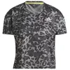 Image de T-shirt femme adidas Fast Primeblue Graphic S