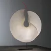 Image de Ingo Maurer - Lampe de table The MaMo Nouchies - Beige - Papier japonais - Designer Dagmar Mombach