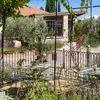 Image de Spa et Petit Déjeuner à L'Hôtel Terre de Provence 3* au Pontet
