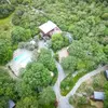Image de Cabane sur Pilotis avec Spa Privatif près de Privas