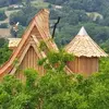 Image de Nuit en Cabane sur Pilotis avec Spa près de Valence