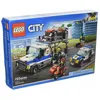Image de Jeu de construction - LEGO - 60143 - Braquage transporteur de voitures - Rampe mobile - 37.6x25.9x7.1 cm en occasion ou reconditionné