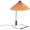 Image de Hay - Lampe de table Matin - Orange - Coton enduit plissé - Designer Inga Sempé