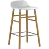 Image de Normann Copenhagen - Tabouret de bar Form - Blanc - Chêne - Designer Simon Legald