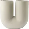 Image de Muuto - Vase Kink - Beige - Céramique - Designer Earnest Studio