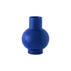 Image de raawii - Vase Strøm - Bleu - Céramique - Designer Nicholai Wiig-Hansen
