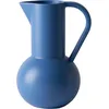 Image de raawii - Carafe Strøm - Bleu - Céramique émaillée - Designer Nicholai Wiig-Hansen