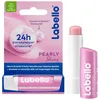 Image de LABELLO Pearly Shine (1 x 5,5 ml), Baume à lèvres enrichi en huiles naturelles & perles de soie, Soin des lèvres Hydratation longue durée pendant 24H