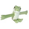 Image de Wild Republic Hugger Crocodile, Cadeau pour Bébés, Animal en Peluche, Jouet Écologique, Rembourrage Fabriqué à Partir de Bouteilles d’Eau Recyclées, 20 cm