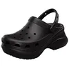 Image de CROCS 206302 fille Tongs de loisirs et fille Sportwear, Noir, 34 EU