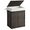 Image de SONGMICS Panier à linge de 90L, tissé à la main, Corbeille à vêtements en rotin synthétique, avec couvercle et poignées, pliable, sac intérieur amovible, Marron LCB051K02