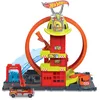 Image de Hot Wheels City Coffret Looping Caserne de Pompiers & 1 Voiture