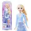 Image de Mattel Disney La Reine des Neiges 2 Poupée Elsa avec tenue emblématique, chaussures, jupe, cape en tissu et accessoires, Jouet Enfant, Dès 3 ans, HLW48