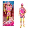 Image de Barbie Poupée Ken® du film Barbie Poupée de collection portant une tenue de patinage rétro et des rollers, JBJ51